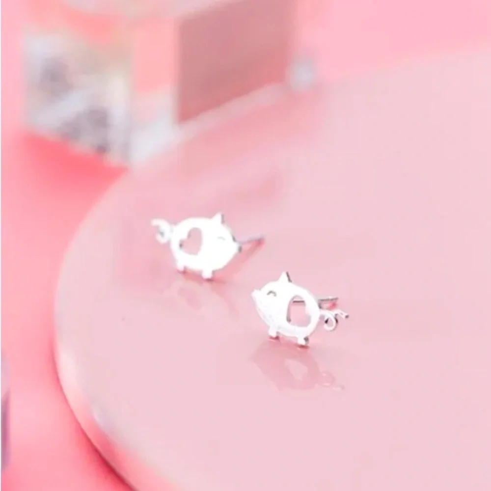 Teeny Tiny Precious Piglet Sterling Silver Lovable Heart Micro Stud Earr… - Picture 1 of 6